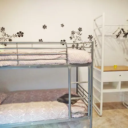 Amplio, Luminoso Y Centrico. Decoracion Cuidada. אליקאנטה
